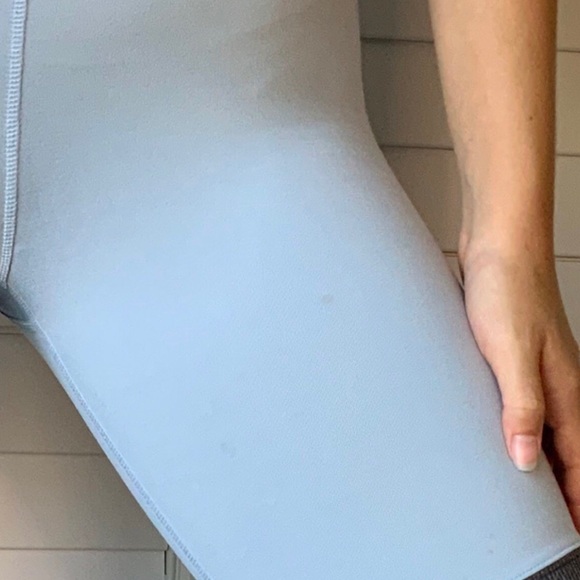 Alo Yoga goddess leggings | women’s medium - Picture 3 of 10